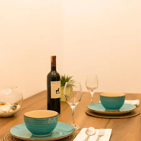 Comfy & Cute Space In Center Apartman Tirana